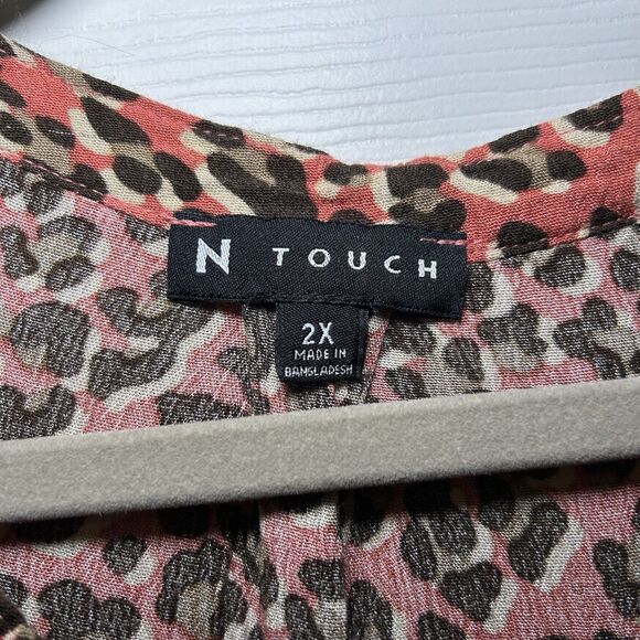 N Touch Women’s Plus Size Long Sleeve Half Button Animal Print Blouse Size 2X - Picture 2 of 7